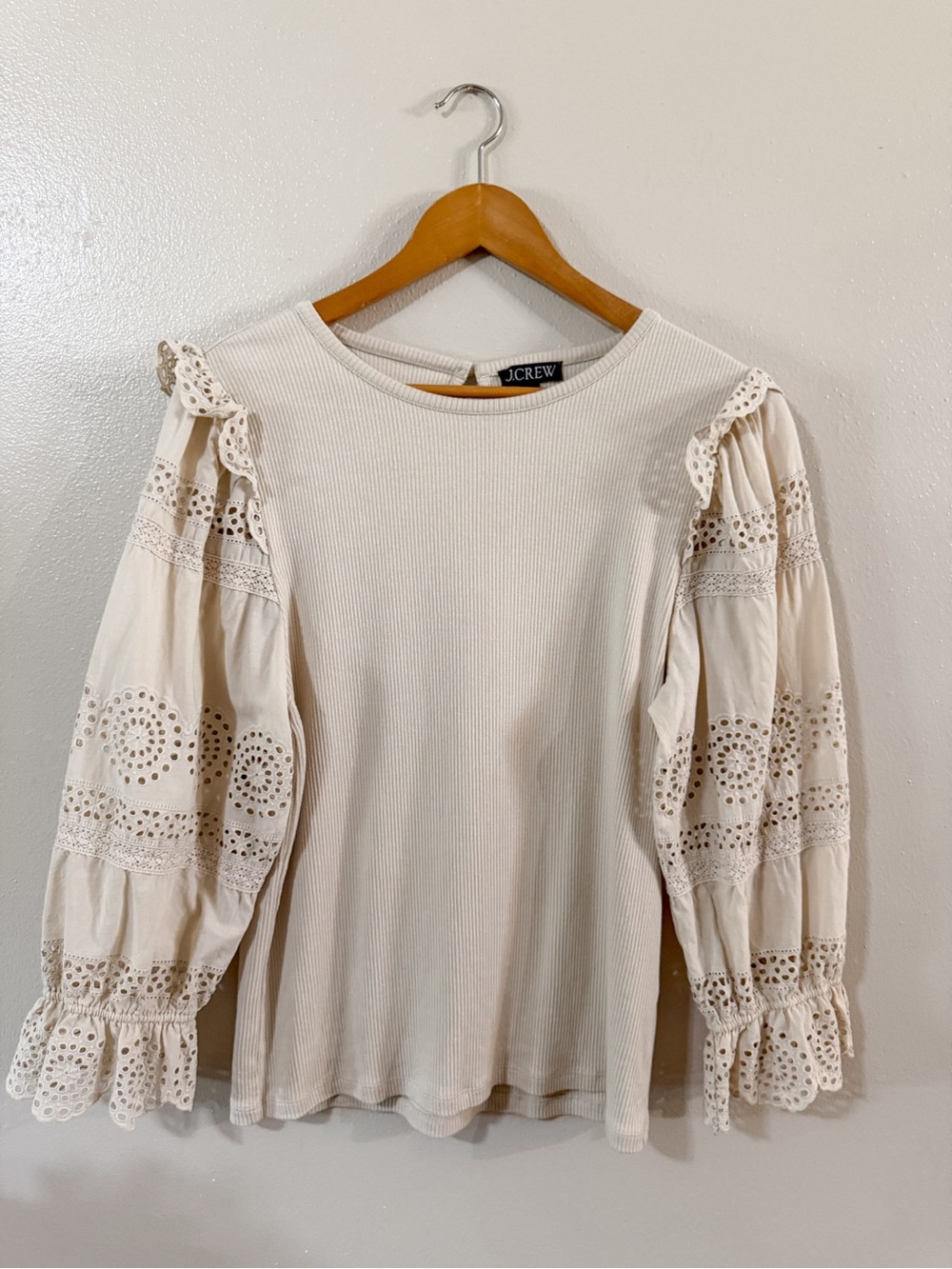 J. Crew | Ruffle-trim Eyelet Long Balloon Sleeve Top in Vintage Rib - XL